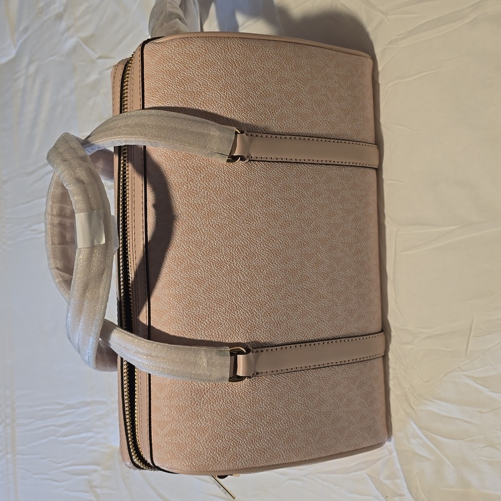 NWT Michael Kors light powder blush Medium Duffle bag purse satchel  💗 MK - Picture 5 of 9